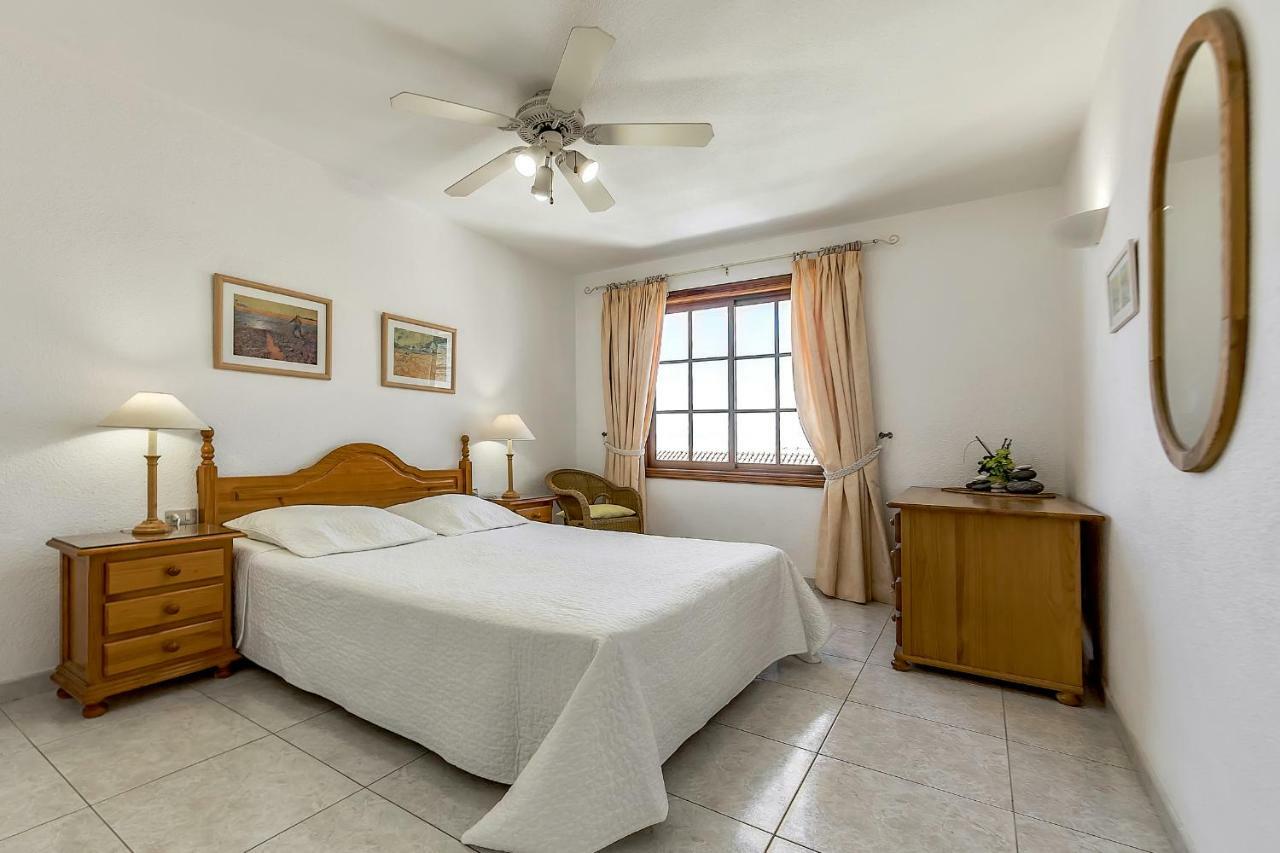 First Line Beach Front 2 Bedroom Apartment Los Gigantes Santiago del Teide المظهر الخارجي الصورة